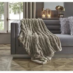 Inspired Home Noelia Knit Throw